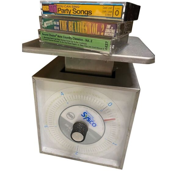 Lot of 3 Cassette Tapes Beatles Volume 2 Country Classics Vol 2 Party Songs - Picture 3 of 3